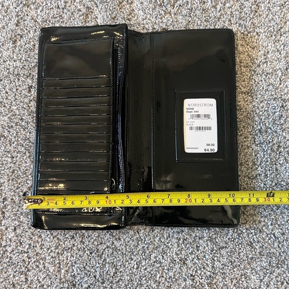 Tarnish Black Genuine Leather Patent 13 Card Slot Wallet/Clutch Zipper Trim - Picture 9 of 10